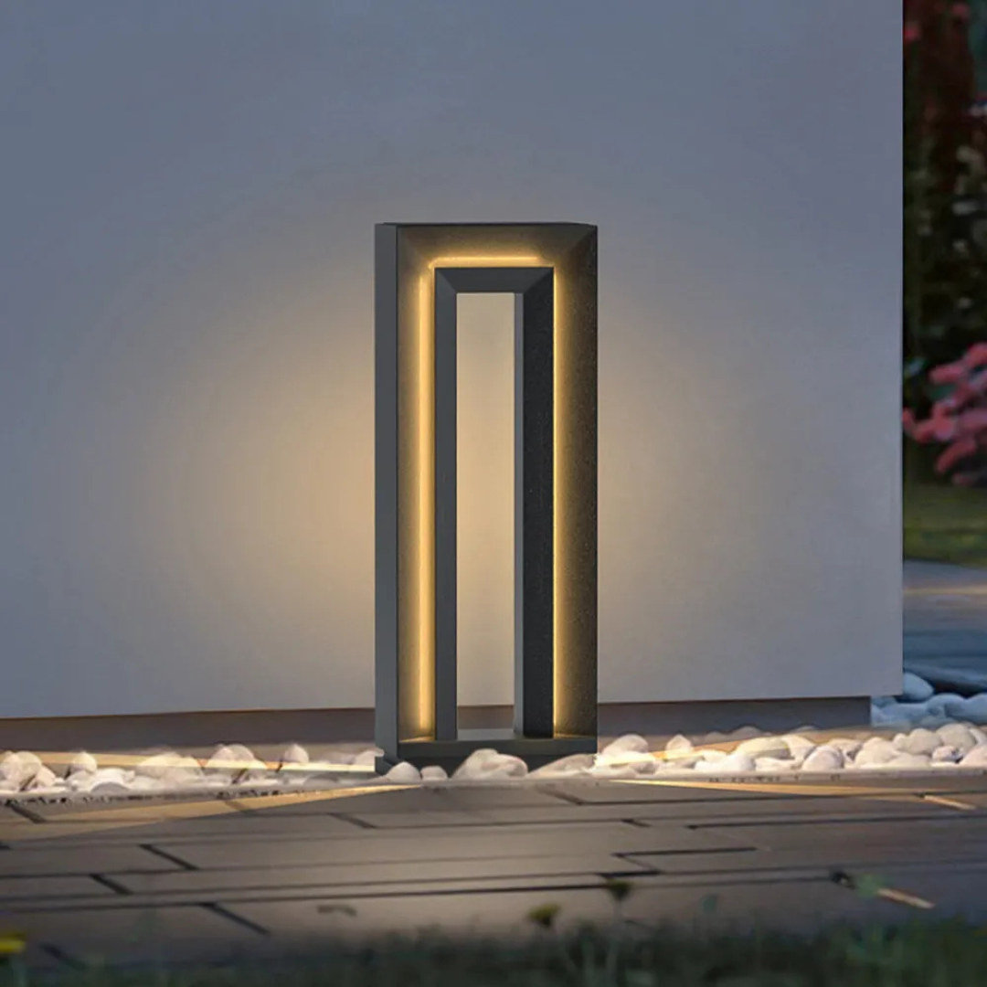 Sustainable Outdoor Solar Garden Light - Image 2