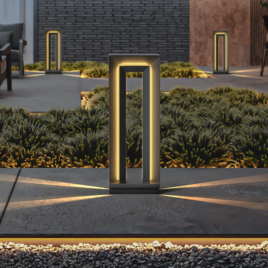 Sustainable Outdoor Solar Garden Light - Image 3